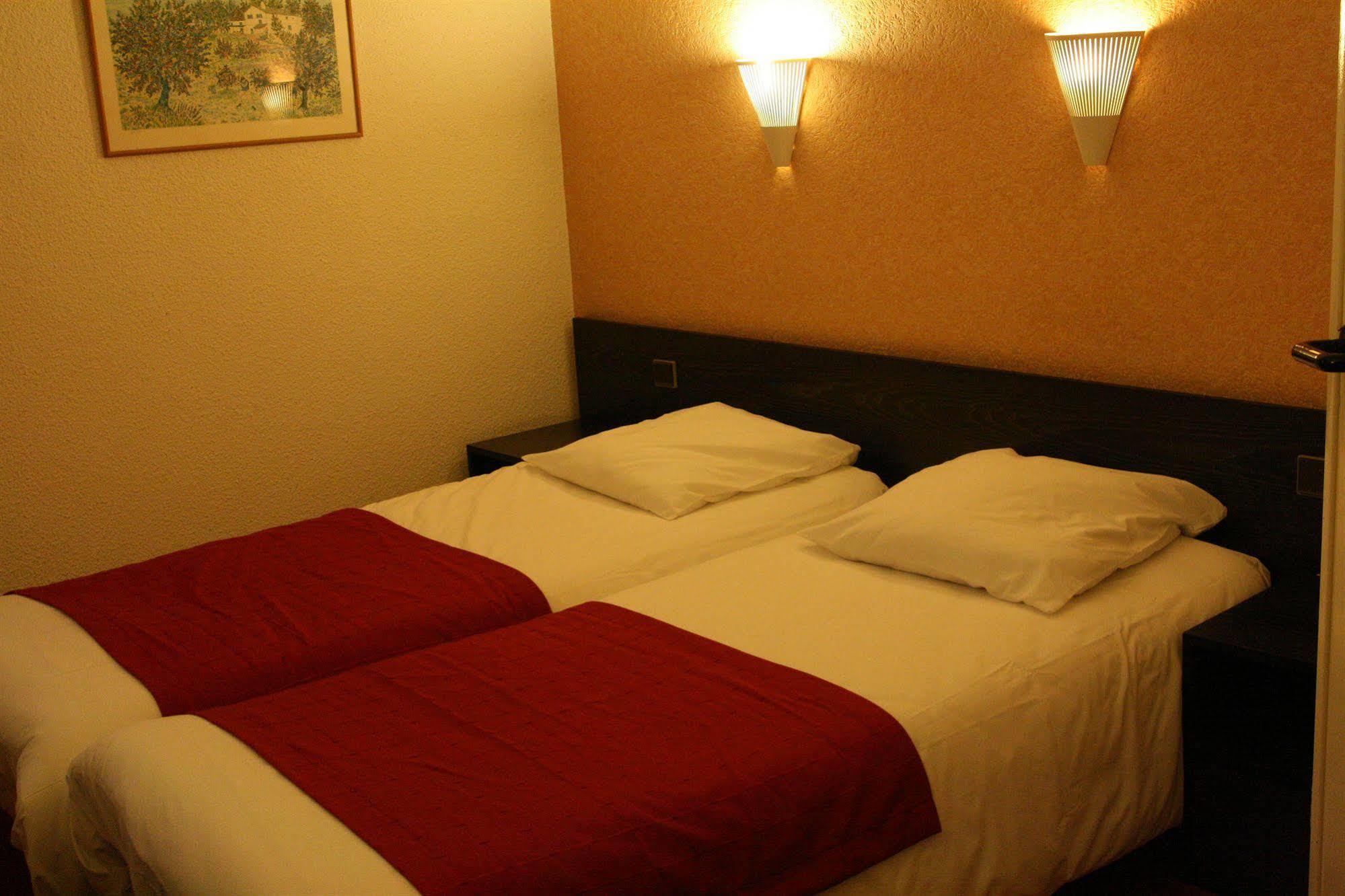 Best Hotel Sancé - Mâcon Esterno foto